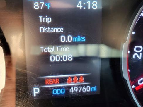 Used 2021 Toyota RAV4 XLE w/ Convenience Package FWD image 33