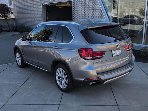 Used 2018 BMW X5 xDrive40e image 8