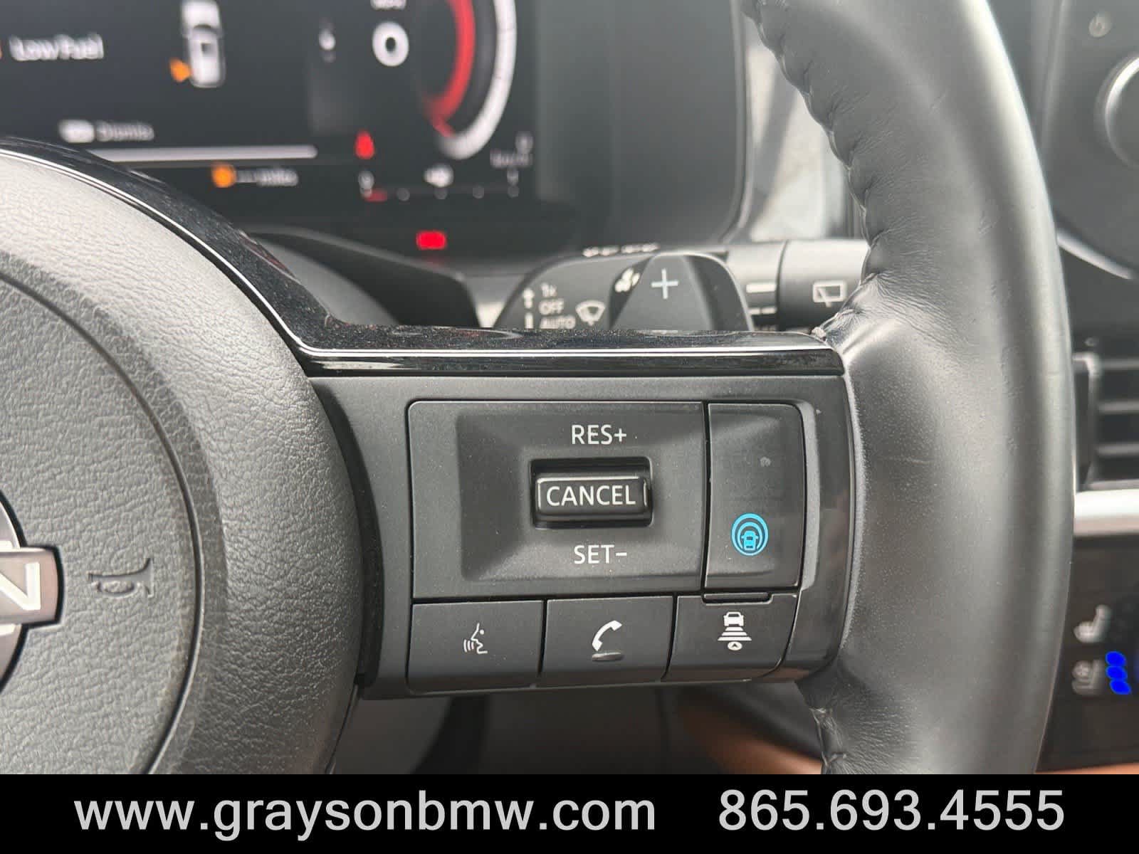 Used 2023 Nissan Pathfinder Platinum w/ Cargo Package AWD/4WD image 26