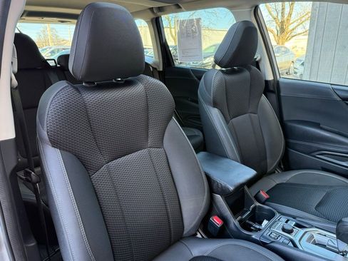 Used 2022 Subaru Forester Premium AWD/4WD image 18
