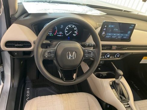 New 2026 Honda HR-V LX image 6