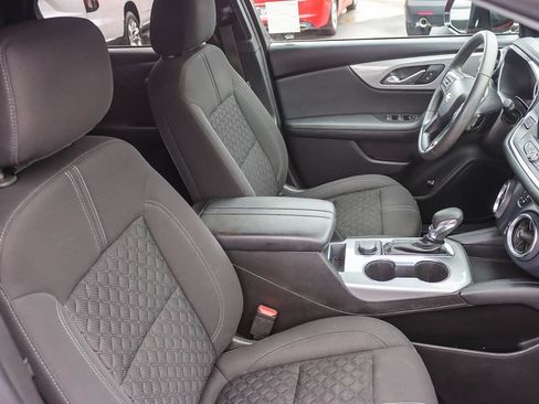 Used 2021 Chevrolet Blazer LT image 38