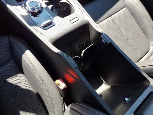 New 2026 Jeep Cherokee Overland image 33