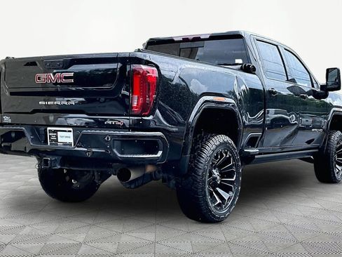 Used 2022 GMC Sierra 2500 AT4 w/ AT4 Preferred Package AWD/4WD image 12