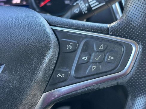 Used 2020 Chevrolet Equinox LT image 31