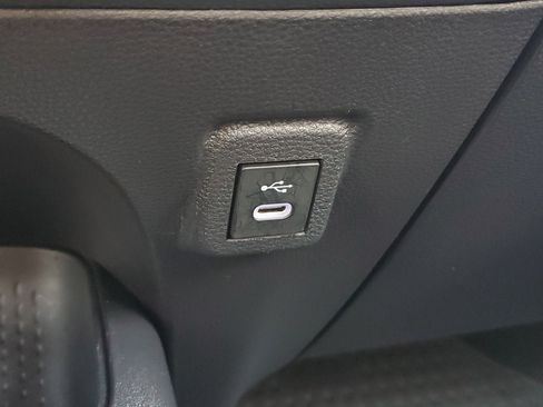 Certified 2025 Toyota Corolla LE image 26