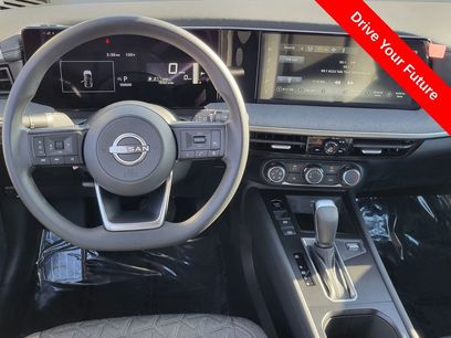 Used 2025 Nissan Kicks SV