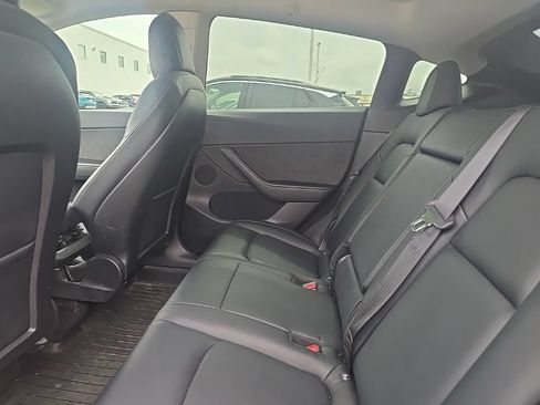 Used 2021 Tesla Model Y Long Range AWD/4WD image 6