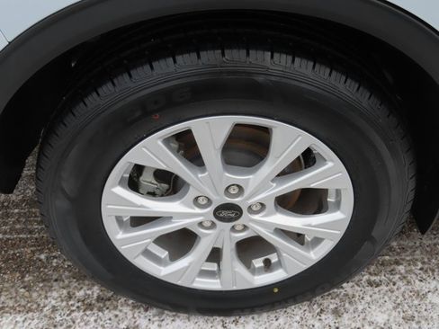 Used 2025 Ford Escape Active image 13