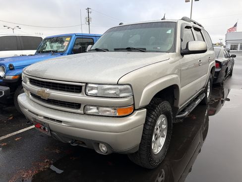 Used 2005 Chevrolet Tahoe Z71 w/ Preferred Equipment Group image 3