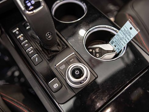 Used 2023 Maserati Quattroporte Modena Q4 image 33