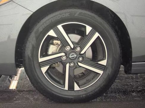 Used 2025 Nissan Sentra SV FWD image 37