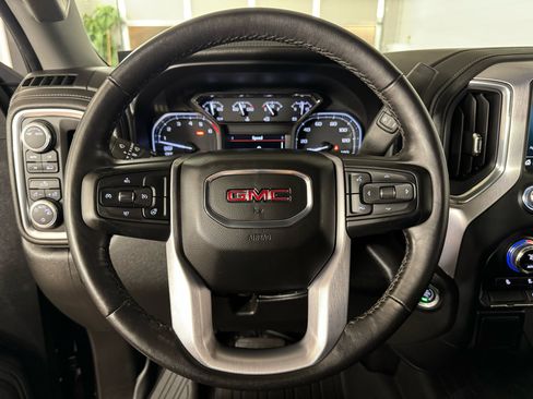 Used 2021 GMC Sierra 1500 SLE image 21