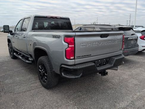 Used 2025 Chevrolet Silverado 3500 LT w/ Trail Boss Package AWD/4WD image 4