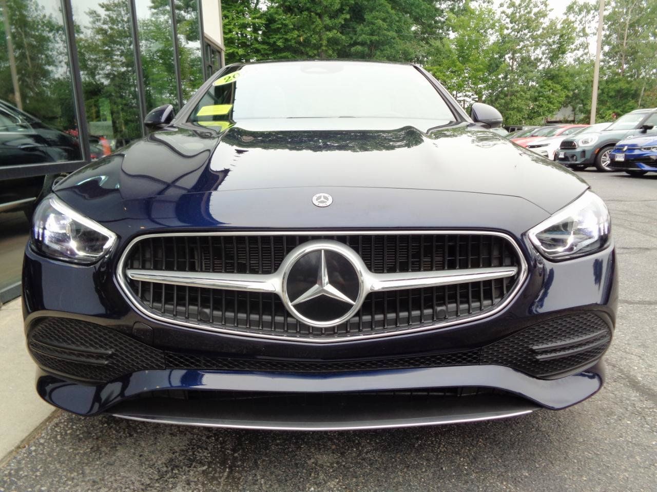 Used 2023 Mercedes-Benz C 300 4MATIC Sedan image 2