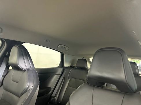 Used 2023 Nissan Ariya FWD image 11