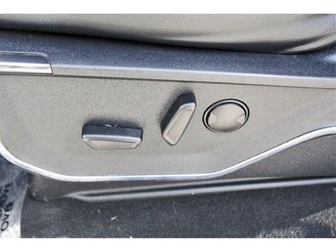 Used 2024 Ford F350 Lariat w/ Lariat Ultimate Package image 30