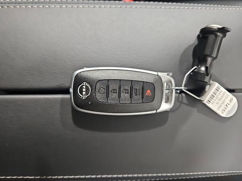 New 2026 Nissan Rogue SV AWD/4WD image 28
