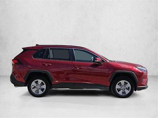 Used 2025 Toyota RAV4 XLE AWD/4WD video 4