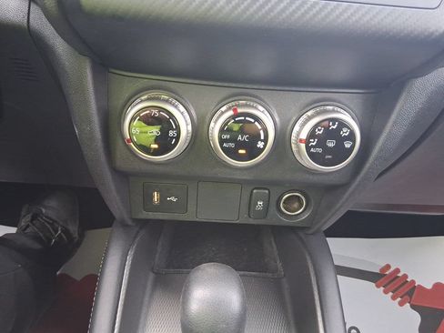 Used 2025 Mitsubishi Outlander Sport AWD image 19