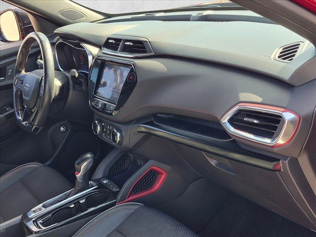 Used 2021 Chevrolet TrailBlazer RS w/ Sun and Liftgate Package FWD image 18