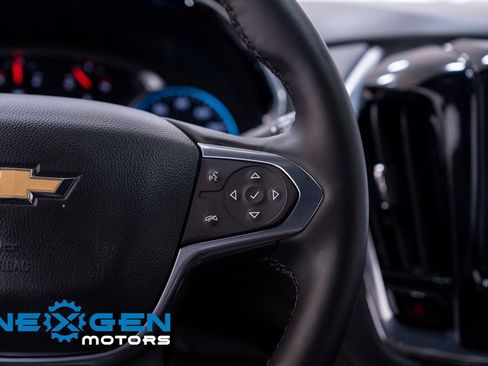 Used 2023 Chevrolet Traverse RS w/ LPO, Floor Liner Package AWD/4WD image 20