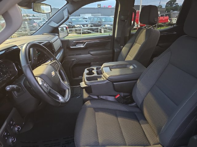 Certified 2023 Chevrolet Silverado 1500 LT AWD/4WD image 16