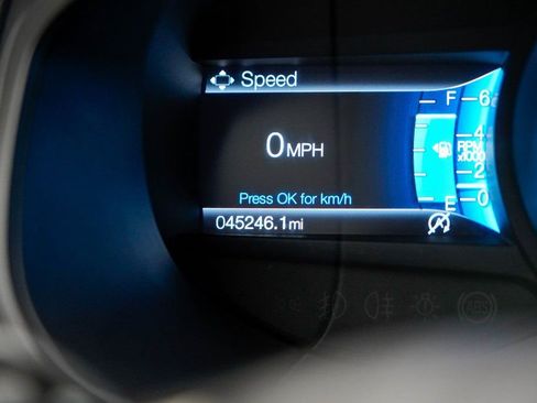 Used 2024 Ford Edge Titanium image 33