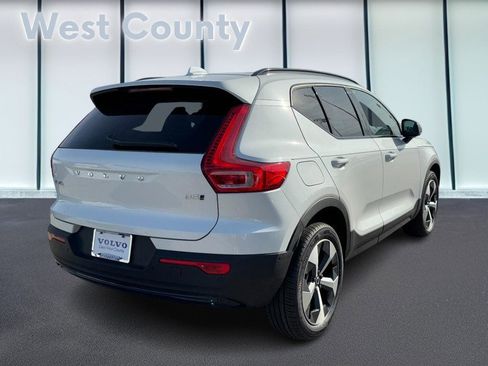 New 2026 Volvo XC40 B5 Plus w/ Protection Package Premier image 3