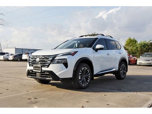 New 2026 Nissan Rogue Platinum w/ Platinum Premium Package image 2