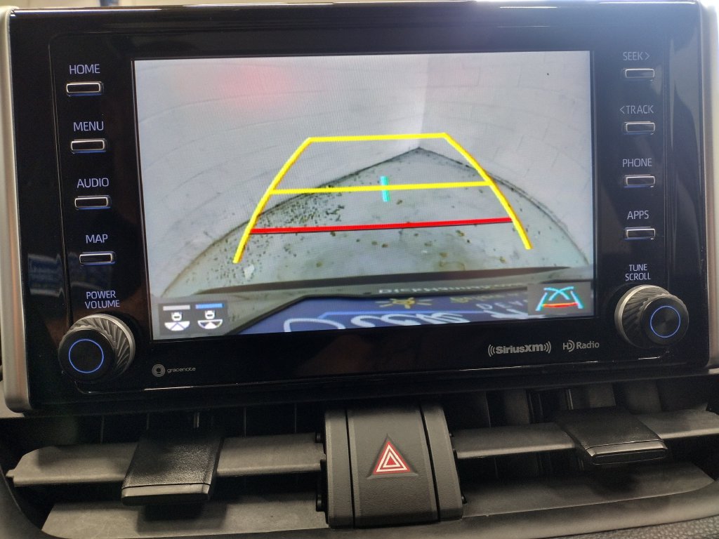 Used 2019 Toyota RAV4 XLE w/ Convenience Package AWD/4WD image 10