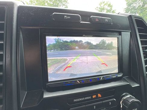 Used 2017 Ford F150 XL w/ Equipment Group 101A Mid AWD/4WD image 14