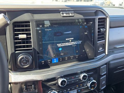 New 2025 Ford F250 Platinum image 27