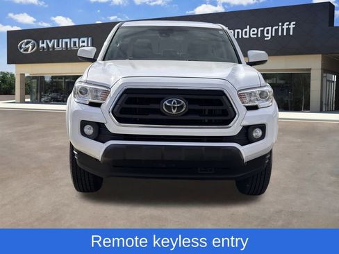 Used 2021 Toyota Tacoma SR5 image 3