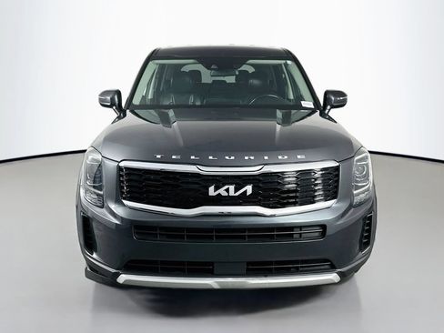 Used 2022 Kia Telluride LX AWD/4WD image 2