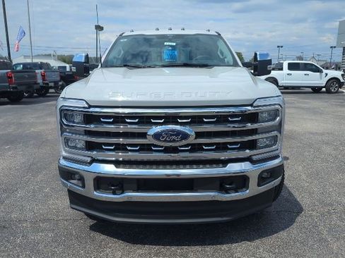 New 2026 Ford F250 Lariat w/ Lariat Ultimate Package AWD/4WD image 3
