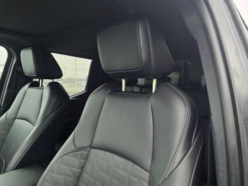 Used 2024 Toyota Tacoma TRD Sport w/ TRD Sport Premium Package image 26