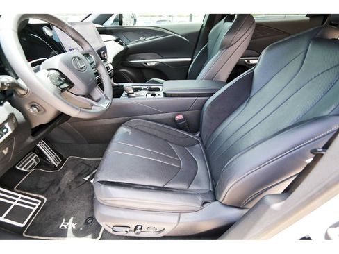 Used 2024 Lexus RX 500h F Sport w/ Convenience Package AWD/4WD image 11