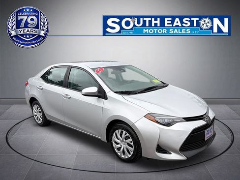 Used 2017 Toyota Corolla L FWD image 2