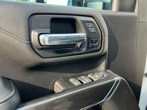 Certified 2022 GMC Sierra 2500 AT4 w/ Snow Plow Prep/Camper Package image 18