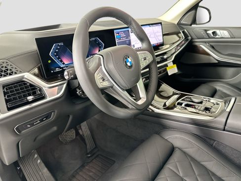New 2026 BMW X7 xDrive40i image 9