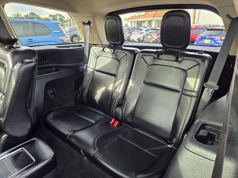 Used 2022 Lincoln Aviator Reserve w/ Equipment Group 201A AWD/4WD image 19