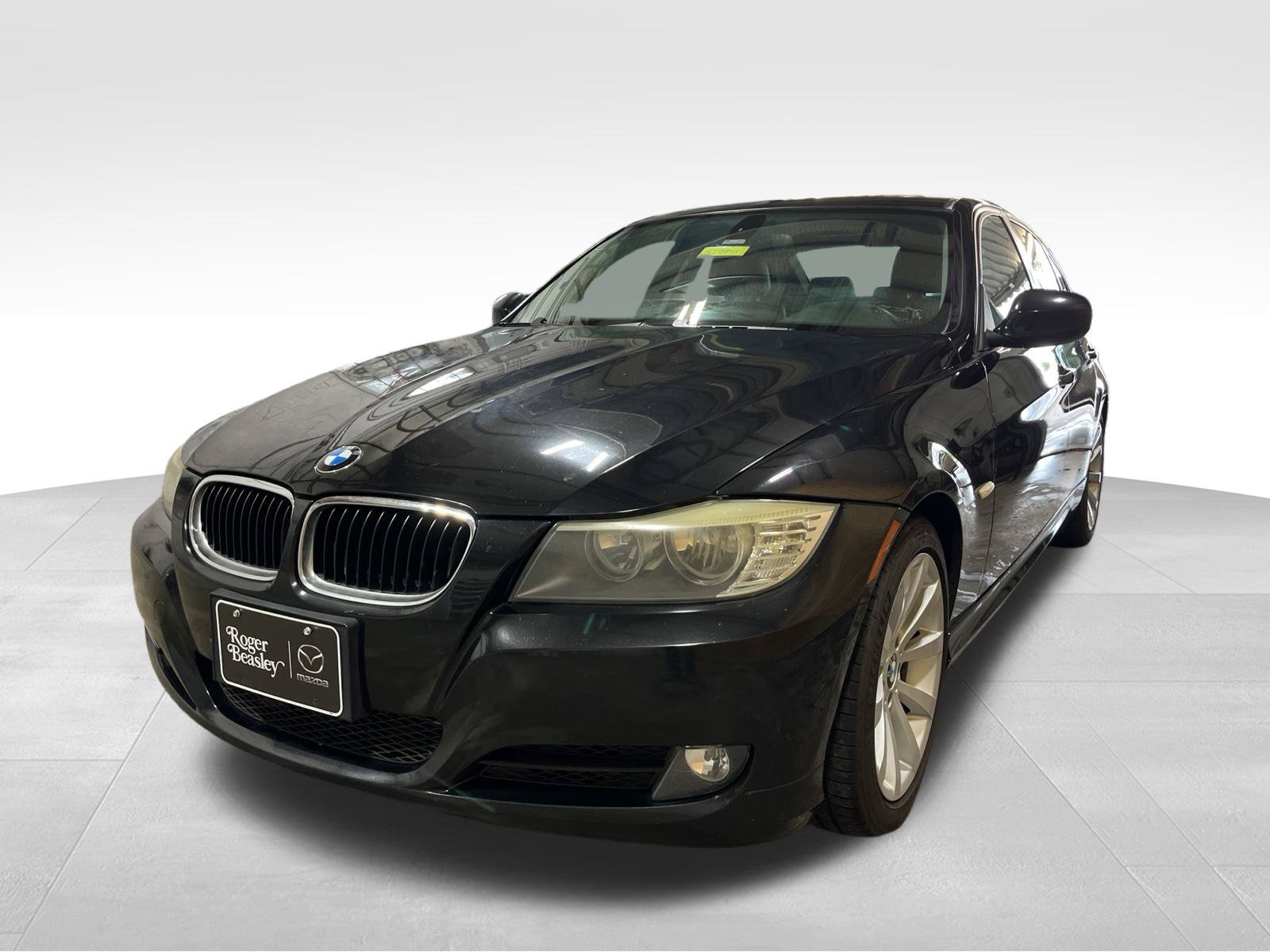 Used 2009 BMW 328i Sedan RWD image 1