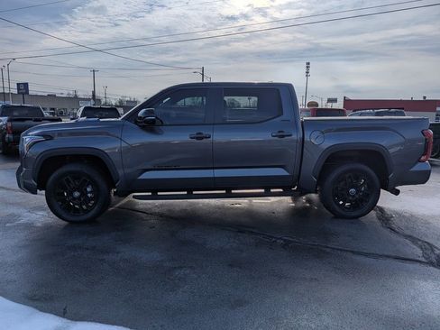 Used 2024 Toyota Tundra Limited image 4