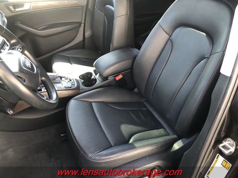 Used 2015 Audi Q5 2.0T Premium Plus w/ Technology Package AWD/4WD image 12