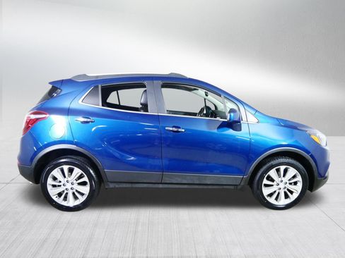 Used 2020 Buick Encore Preferred w/ Safety Package AWD/4WD image 8