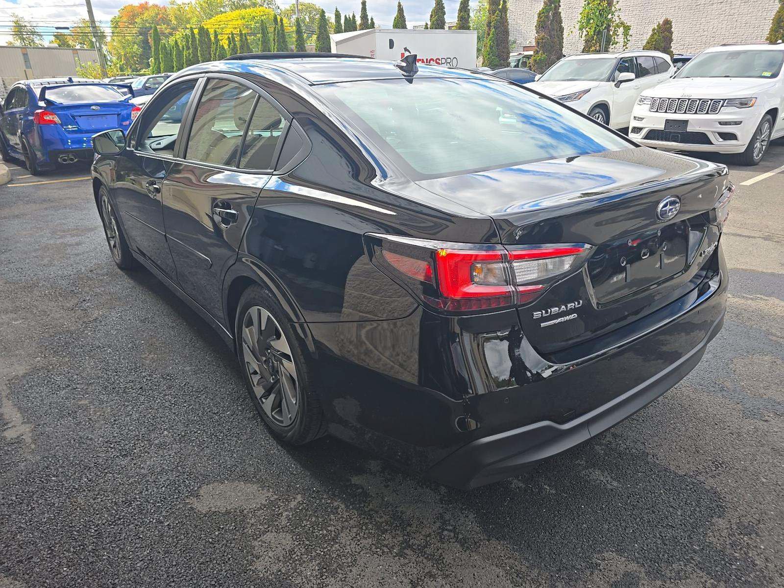 Used 2023 Subaru Legacy Limited AWD/4WD image 4