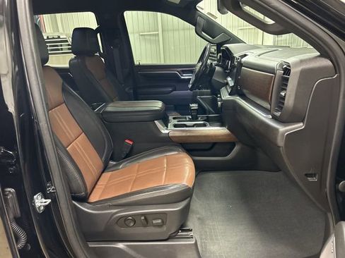 Used 2023 Chevrolet Silverado 1500 High Country w/ LPO, Dark Essentials Package image 28
