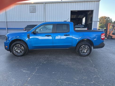 New 2025 Ford Maverick XLT w/ XLT Luxury Package image 13
