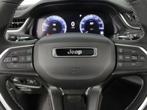 New 2026 Jeep Grand Cherokee Laredo X image 13